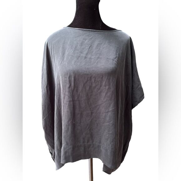Diane Von Furstenberg Silk Cape Top Oversized Size Small Lightweight Shirt - Picture 3 of 6